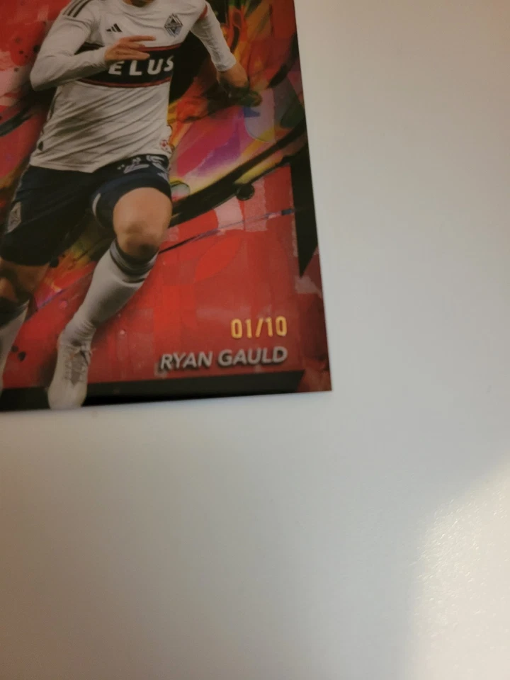 2024 Topps Finest MLS Ryan Gauld refractor rojo 1/10 Foto 2 de 3