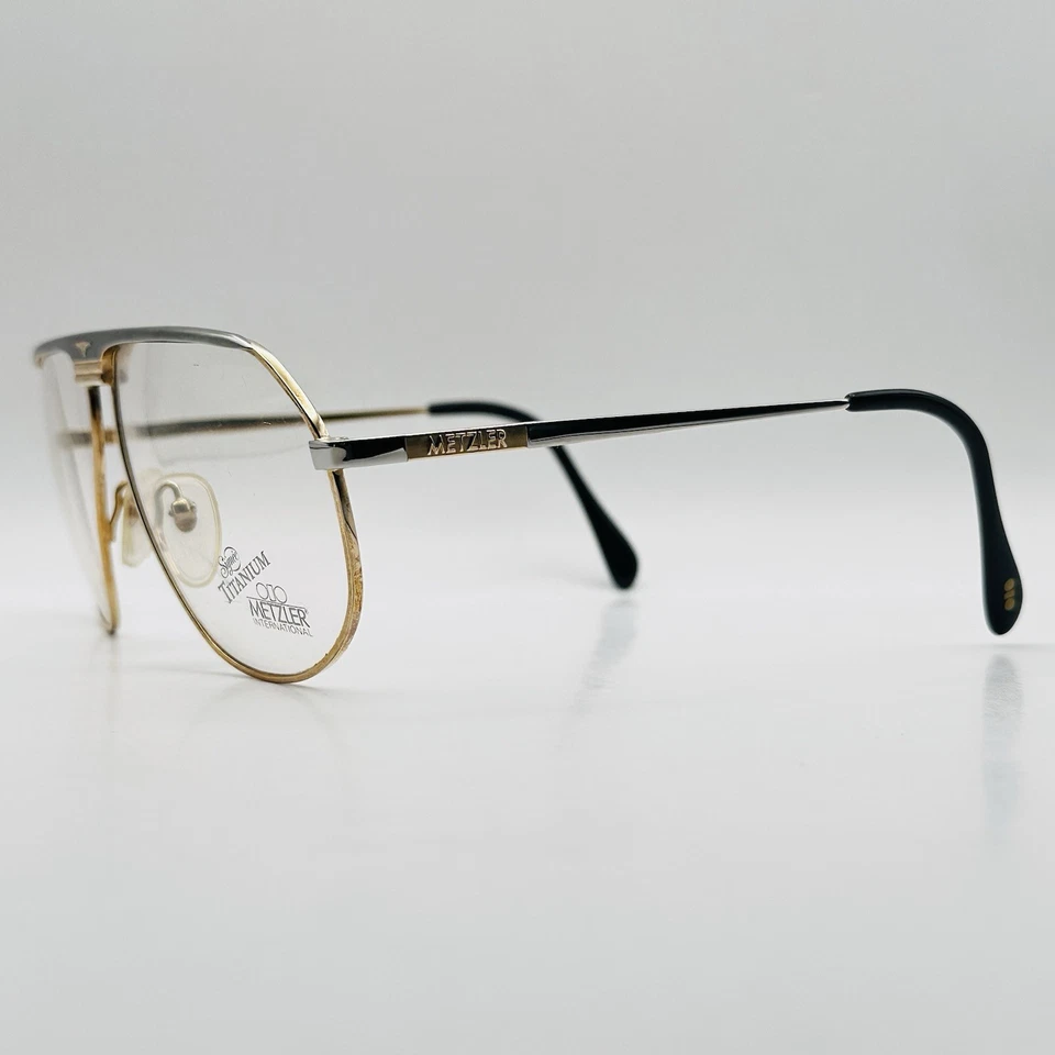 Gafas Metzler Hombres Damas Ovaladas Dorado Titanio Flyer 0790 Verdadero Vintage Años 80 Nuevo de Lote Antiguo Foto 3 de 4