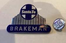 SANTA FE RAILROAD BRAKEMAN HAT BADGE INSIGNIA & Button Vintage