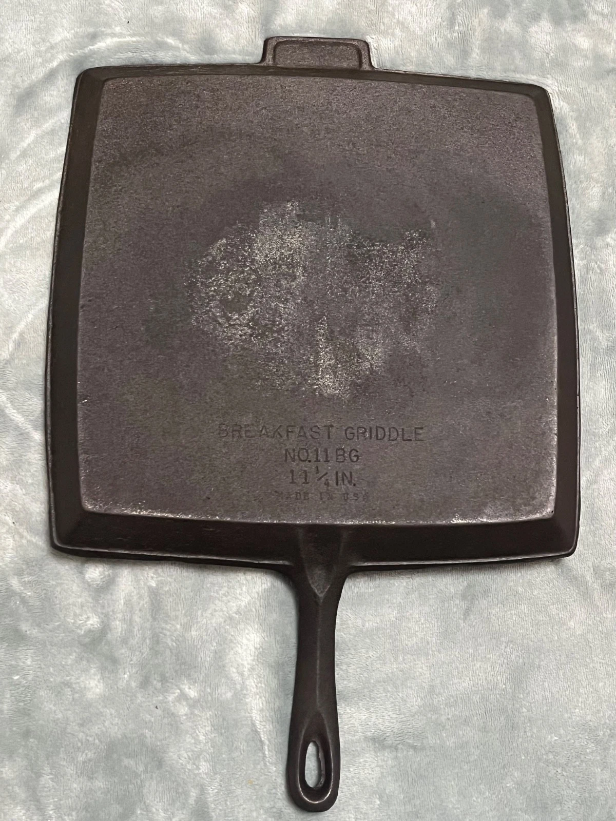 Vtg BSR Birmingham Cast Iron Breakfast Griddle No # 11 BG 11.25" Square Skillet
Opens in a new windo
