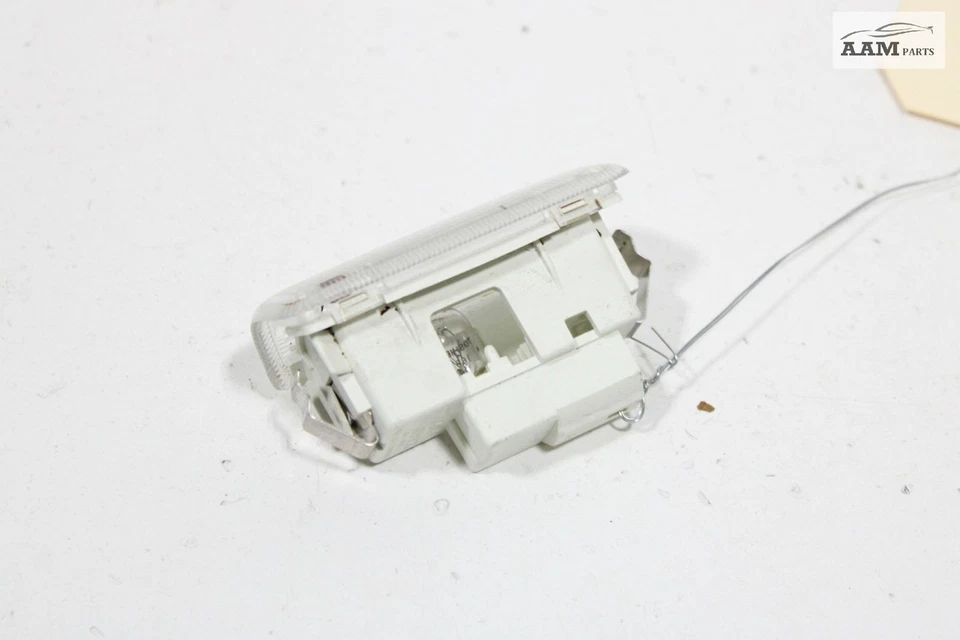 2014-2021 INFINITI QX50 FRONT RIGHT SIDE DOOR PANEL COURTESY STEP LIGHT LAMP OEM - Image 3 of 4