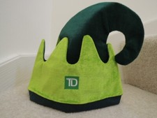 Christmas Elf Hat Santas Helper Green Felt Fabric Hat One Size Fits Most - NEW
