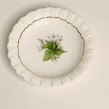 Royal Adderley Canadian Provincial Flowers Trillium Fine Bone China England Dish