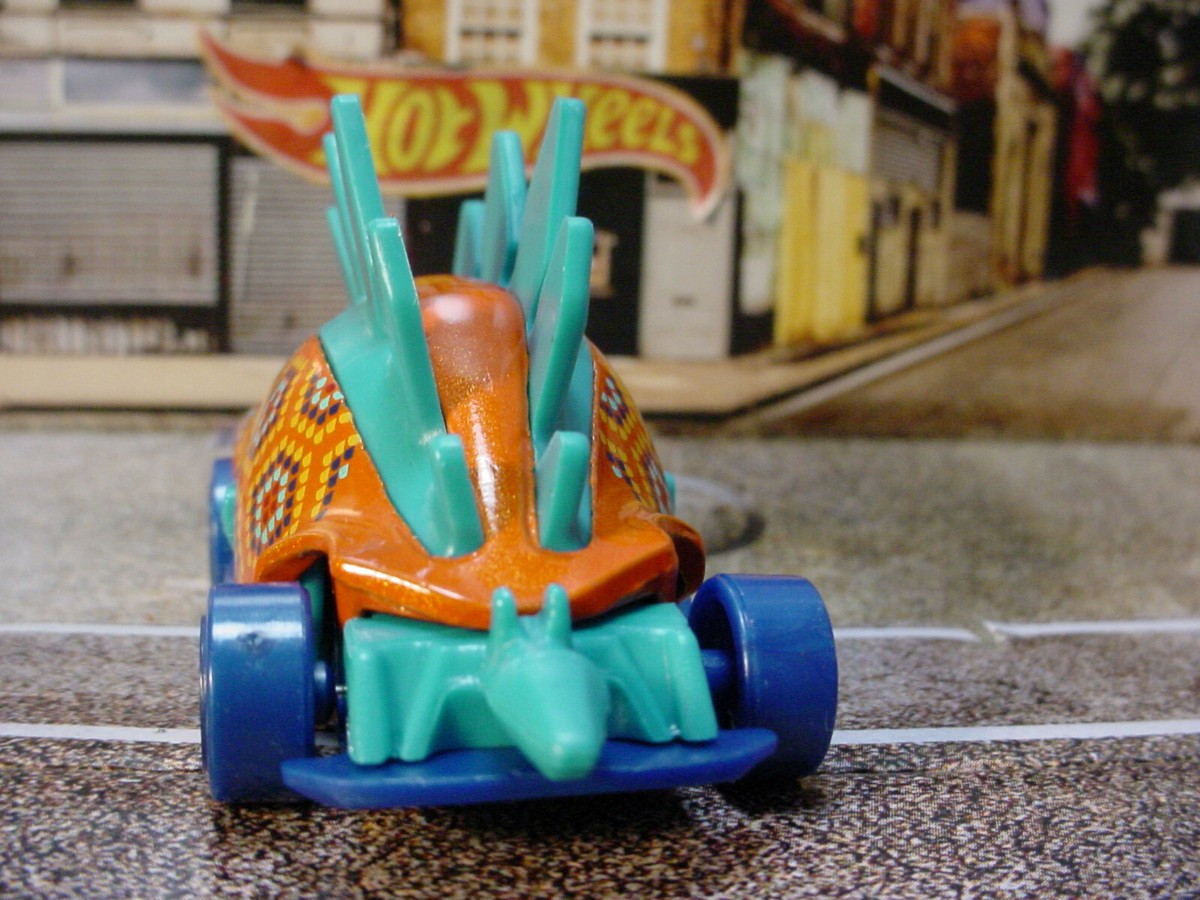 2023 STREET BEASTS Design Exclusive MOTOSAURUS 🦕 orange/blue
