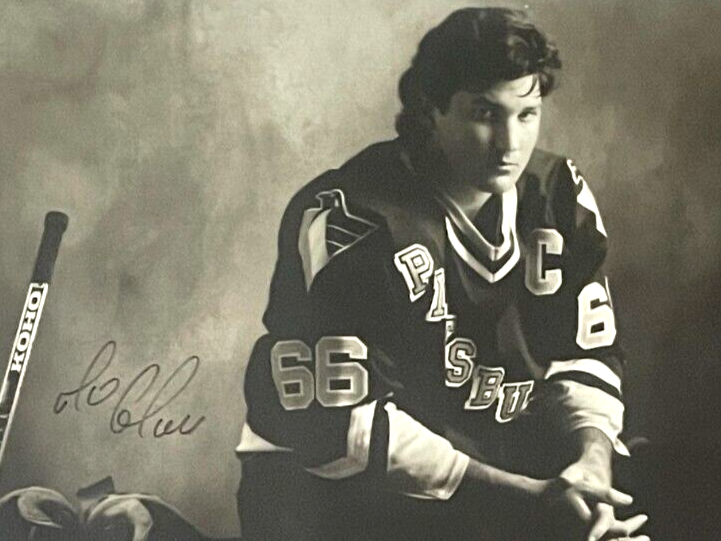 RARE Mario Lemieux Leaf Hockey Cards Autographed / Signed 22x28 Poster