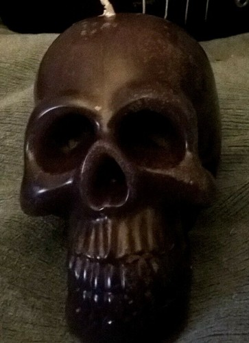 Handgefertigte Totenkopf Kerze - - kann in Farben auf Bestellung oder mehrfarbig angefertigt werden - Bild 6 von 9