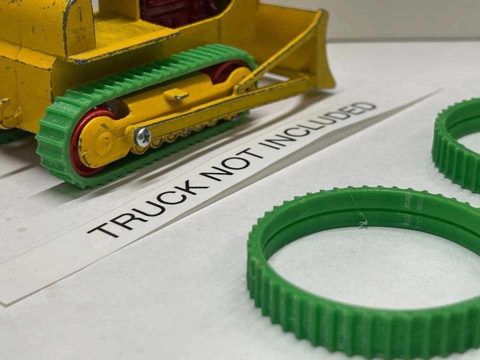 Lesney Matchbox King Size No. 3 Caterpillar D9 Bulldozer TRACKS ONLY - Image 2 of 3