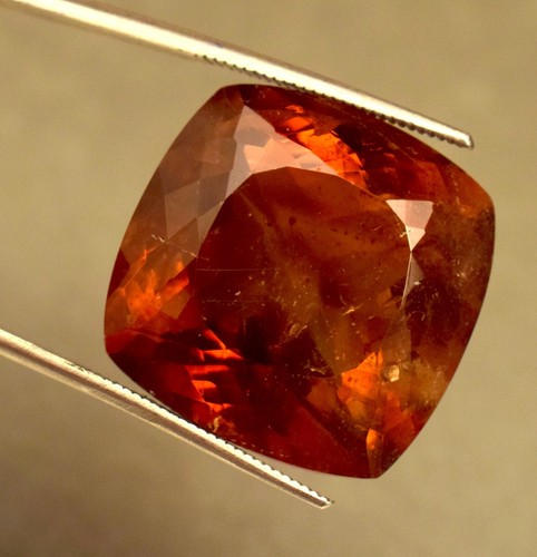Natural Imperial Topaz Certified 39.35 Ct Cushion Cut Loose Gemstone From Brazil - Picture 2 of 5