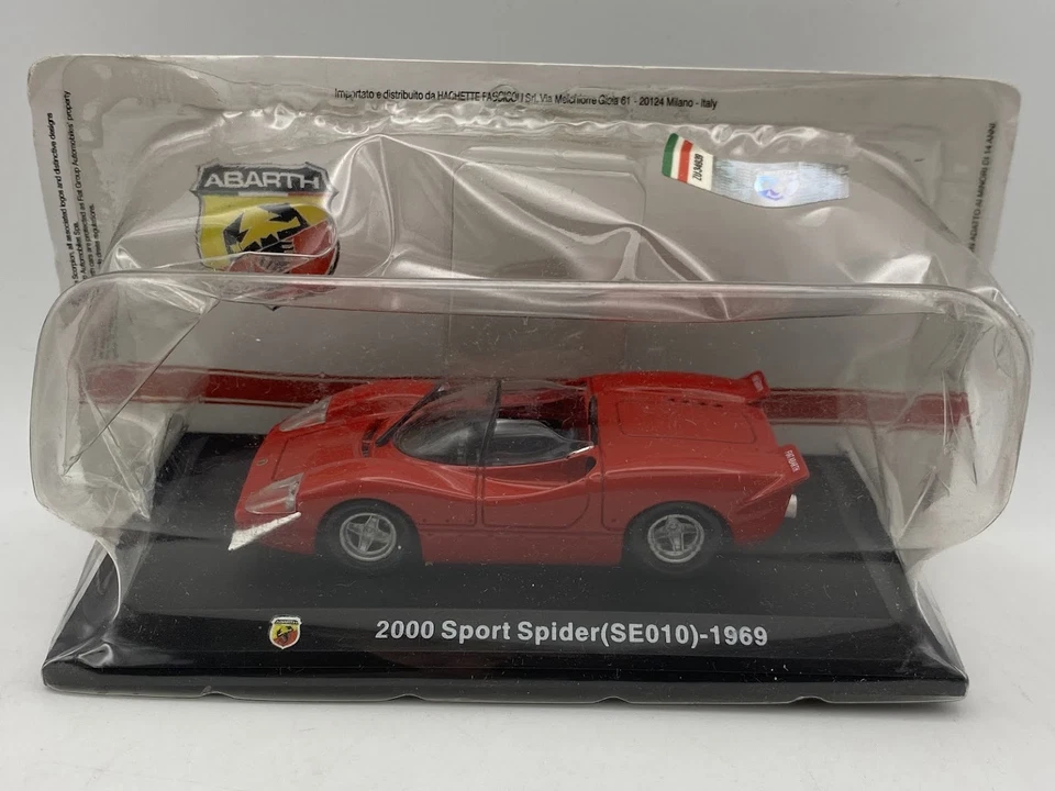 ABARTH 2000 Sport Spider SE010 1969 red 1:43 diecast model car scale - Image 2 of 2