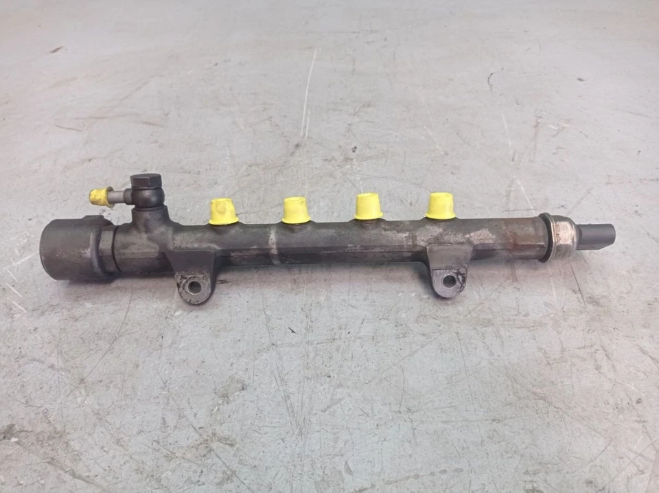 Mercedes Sprinter 3,5 Portes Boîte B906 316 CDI Tuyau de Distribution Carburant - Image 3 of 4