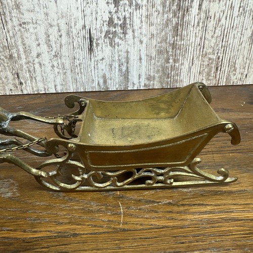 Vintage! Solid Brass Santa Sleigh and 8 Reindeer Christmas Decor 18” Long - Picture 4 of 12