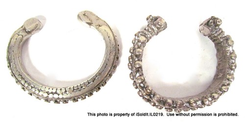 3 pezzi BRACCIALI E COLLANA VINTAGE PERSIANI Medio Oriente ARGENTO con scatola di preghiera tribale - Foto 8 di 8