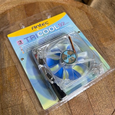 Antec TriCool 80mm Cool Fan 3-Speed Switch Quiet Performance Maximum Cooling NEW