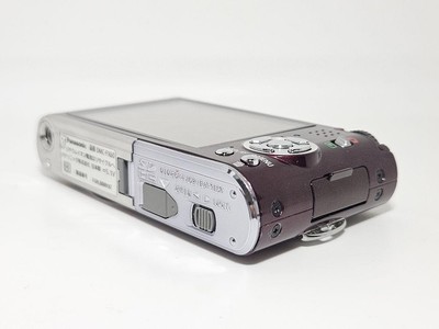 Panasonic LUMIX DMC-FX60 Compact Digital Camera with Original