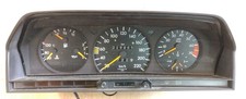 Mercedes Benz W201 190E 1,8 Tacho Kombiinstrument mit Drehzahlmesser A2015438222