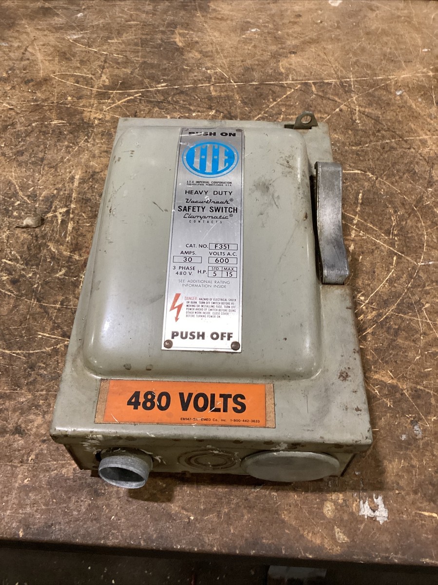 ITE Heavy Duty Enclosed Safety Switch F351 Type 1 30A 600VAC