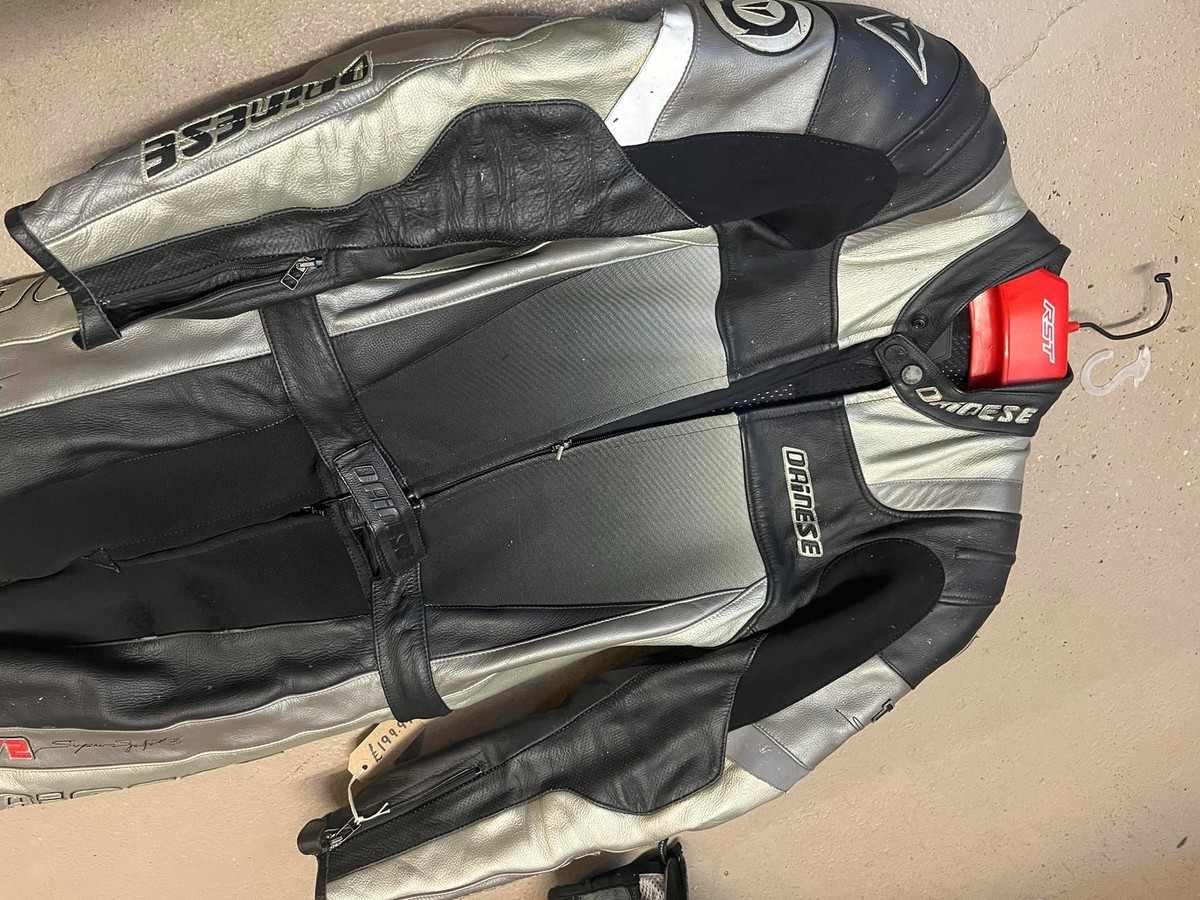 Dainese TT-72 Two Piece Motorcycle Leathers EU 50 UK 40 Black 