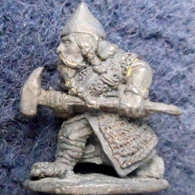 1980 FA15-2 Fantasy Adventurer Shield B Dwarf Bombar Orc-Cleaver C06 Pre Slotta