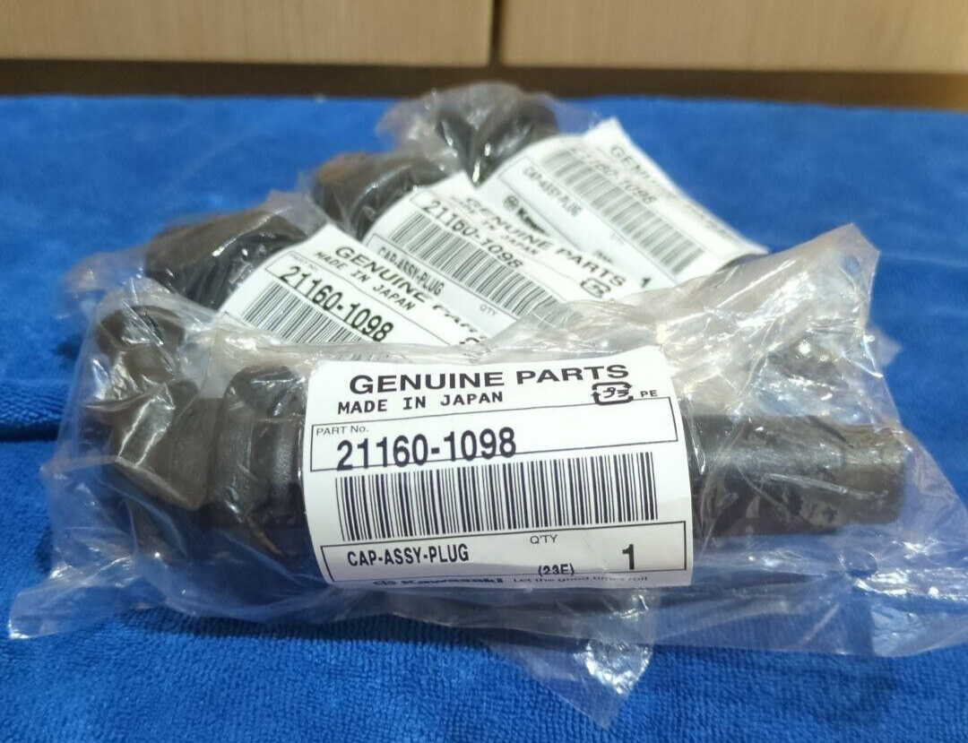 KAWASAKI Genuine ZX-11 Ninja ZX1100 SPARK PLUG CAPS set of 4