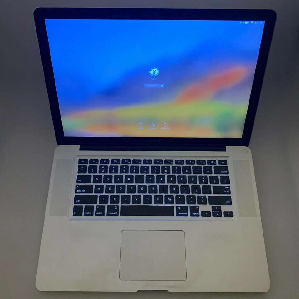 Apple MacBook Pro 15" Laptop 2.0GHz Core-i7, 8GB RAM, 128GB-1TB SSD WARRANTY - Image 2 of 4