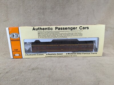 Con-Cor N Scale 72  HO Coach Car Kit Norfolk & Western 0001-000907-2  NOS 1606