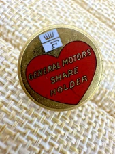 Vintage General Motors GM Frigidaire Share Holder Enamel Lapel Pin Gold Filled