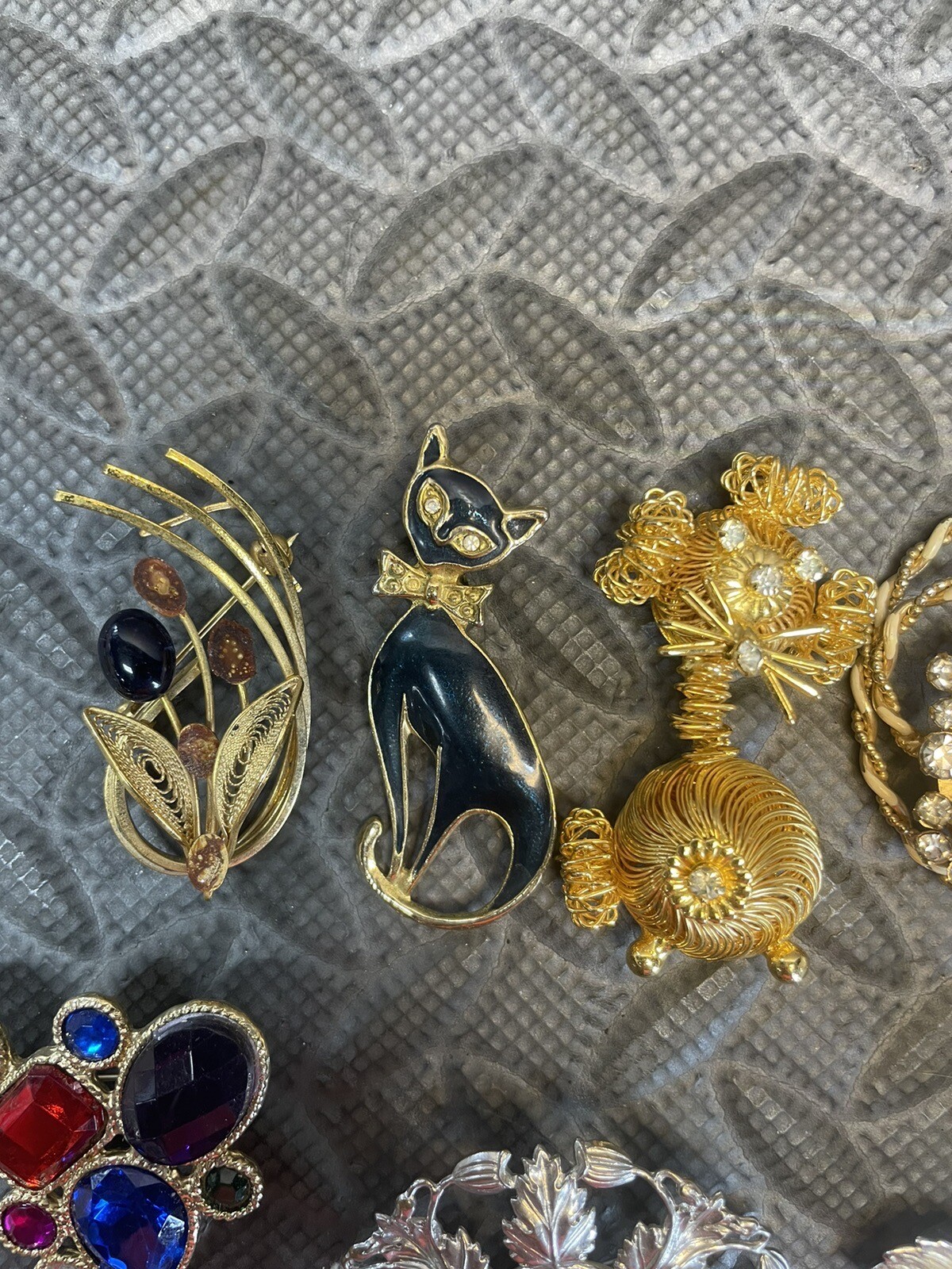 VINTAGE COSTUME JEWELRY, Lot Of 17 Pieces eBay