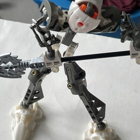 LEGO Bionicle #8588 Kurahk 2003