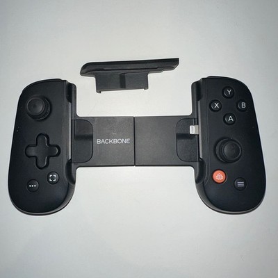 Backbone One Controller für iPhone Lightning-Anschluss mit Adapter für Max / Pro