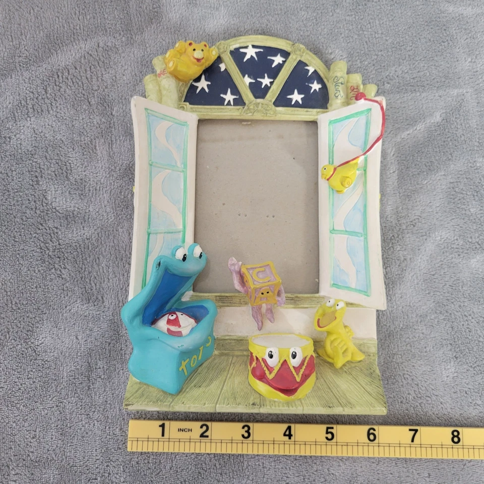 Vintage Terragrafics Childs Photo Frame 3D Musical Instruments Resin 3.5x5" - Image 4 of 4