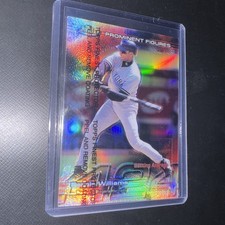 1999 Topps Finest Bernie Williams Prominent Figures #PF27 refractor /424 MINT 