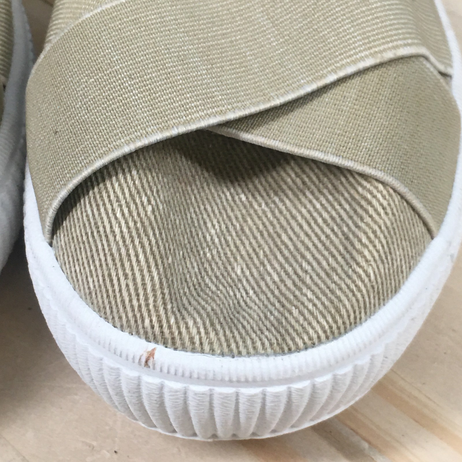 Comfortview Shoes Womens 8.5 W Athletic Jazlyn Slip On Flats Brown Fabric Casual