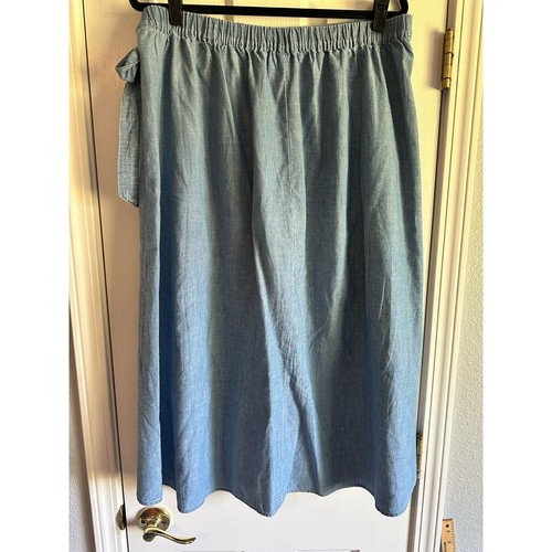 J. Crew Women’s Chambray Wrap Skirt Size XL Spring/Summer 2024 - Picture 3 of 7