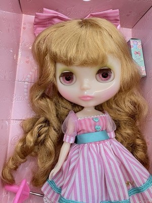 blythe junie moonie cutie