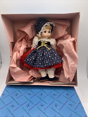 Madame Alexander Storyland Doll GRETEL #454 w/ Box 8” Blonde