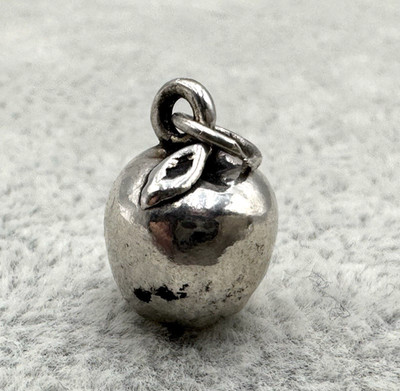 Vintage Sterlingsilber Apfel Anhänger Charm zeitlos Appell Wissen Lehrer 3D