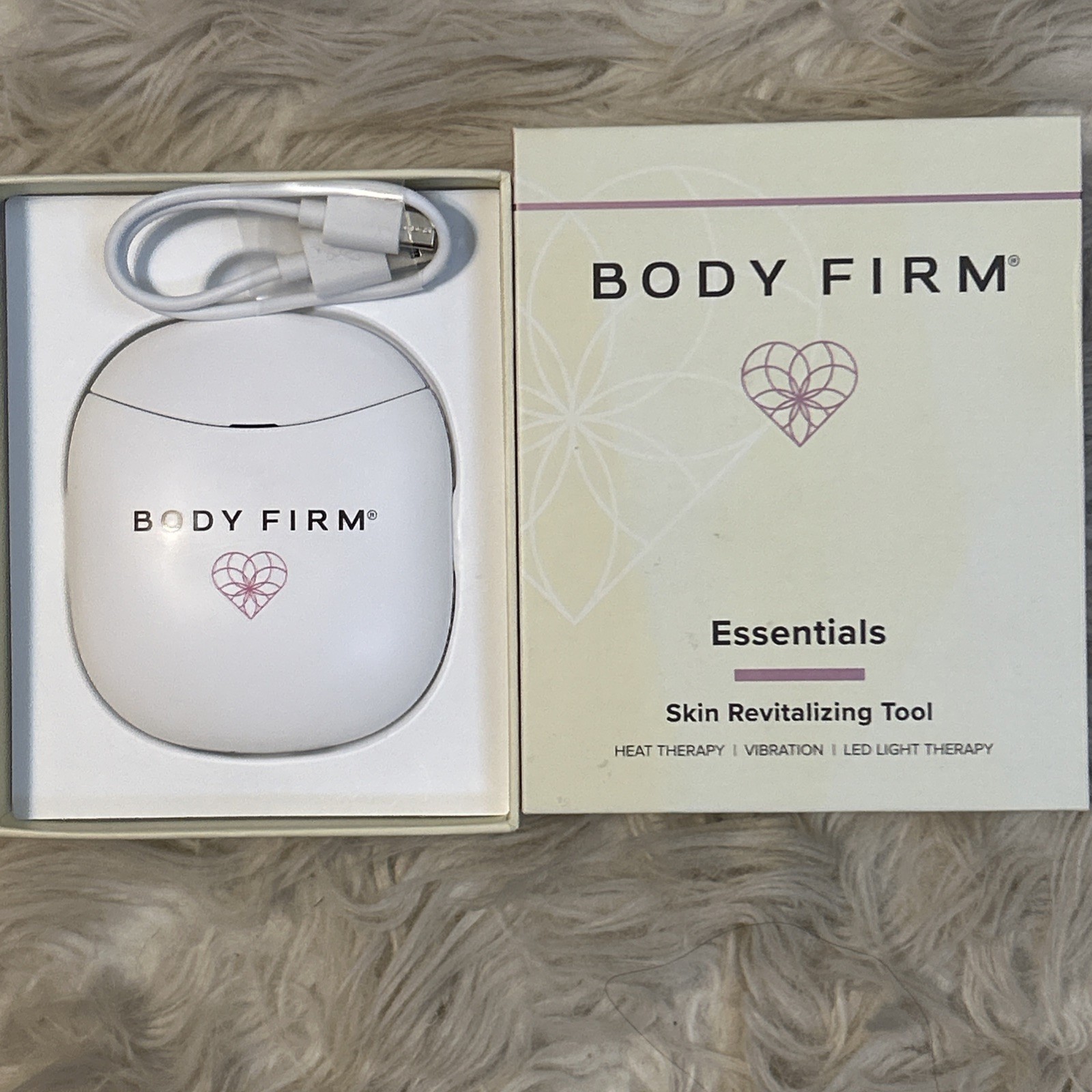 Body Firm Essentials Skin Revitalizing Tool LED Light Heat Therapy Vibration thumbnail 4