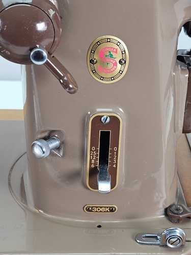Powerful 1960 Singer 306k Zig-Zag Sewing Machine, Serviced, Electric PAT Tested - Picture 19 of 24