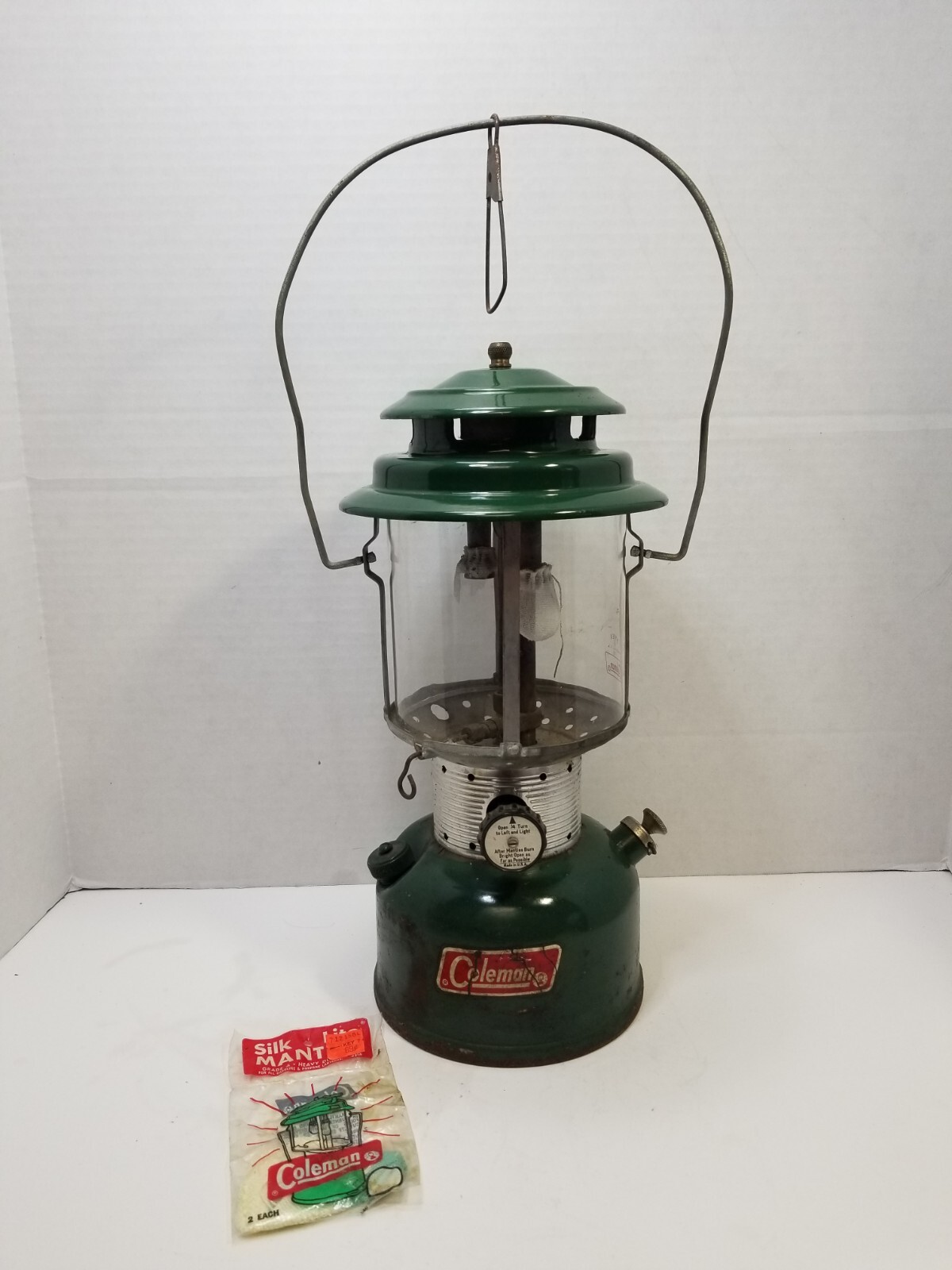 Vintage 1970 Coleman 220F Green Double Mantle Camping Lantern Pyrex Globe