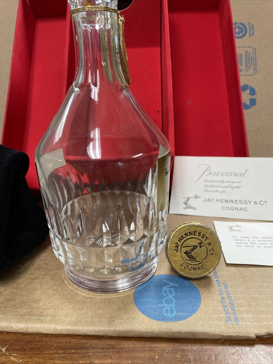 RARE BACCARAT HENNESSY Fine Champagne Crystal Decanter W RARE BACCARAT HENNESSY Fine Champagne Crystal Decanter W