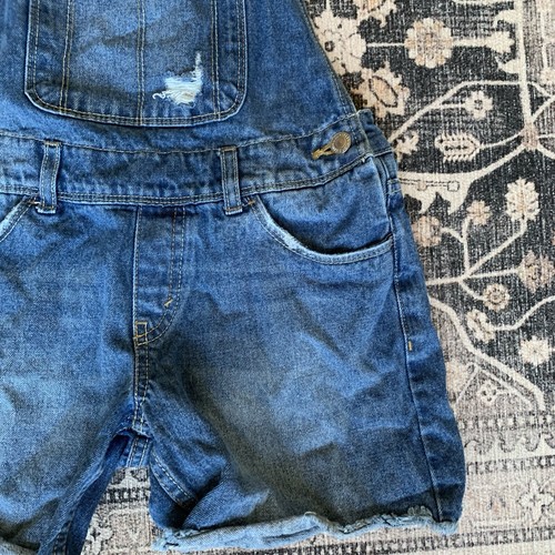 Levis Girls Shortall Denim Short Overalls Reg Size 14 - Picture 3 of 16