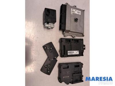 Steuergerät Motor Renault Clio IV Grandtour KH 487004399R P22003844
