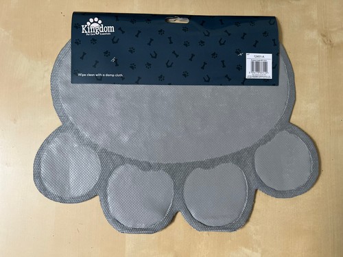 Dog Puppy Feeding Mat 2 pet food water bowl 2 food scoops Non Slip Grey Blue Paw - Picture 5 of 6