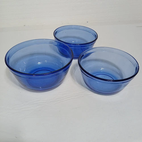 Anchor Hocking Vintage Set of 3 Cobalt Blue Glass Mixing Nesting Bowls 2.5 1qt 1