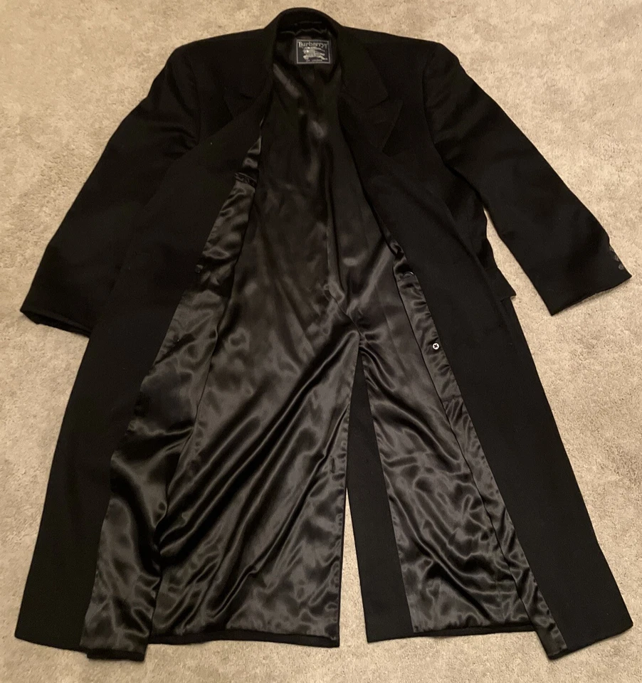 Gabardina vintage Burberrys para mujer de lana negra manga larga doble botonadura L? Foto 2 de 4