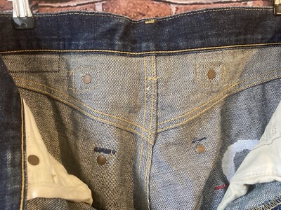 リーバイス702xx デニムジーンズ　W28/36 LeVI's リーバイス 702-XX シンチバック ビックE 革パッチ 赤耳