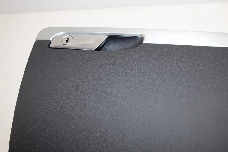 Conjunto de guantera Audi TT 2008-2015 cupé OEM CW54 Foto 3 de 4