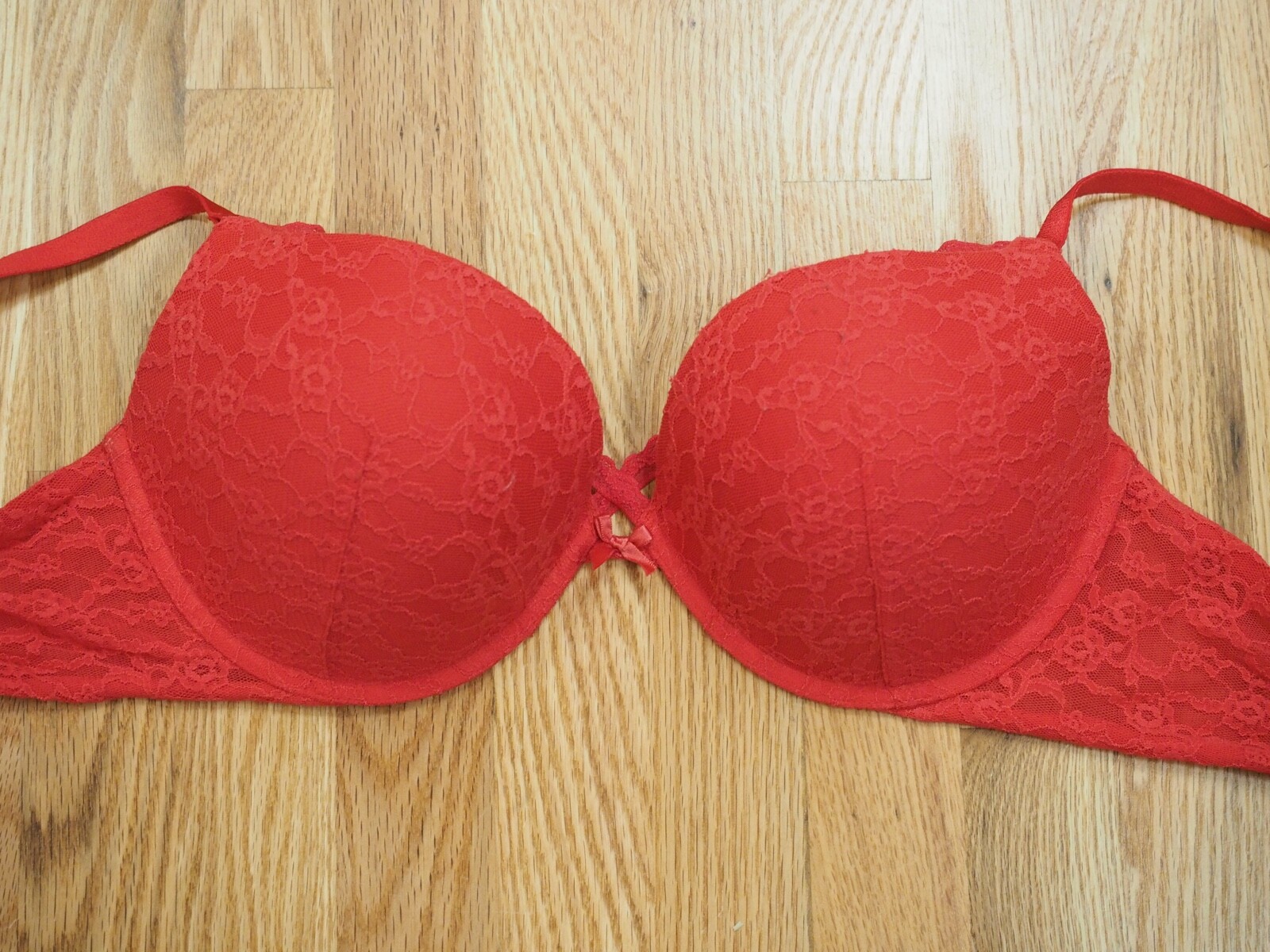 Vassarette Style 75299 Black Red Lace 38D Underwired Padded Women's