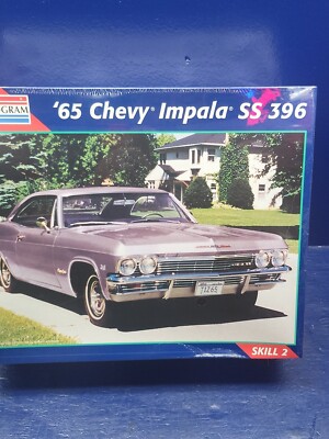 Revell-Monogram 1965 Chevy Impala SS 396 Model 1:25 Scale