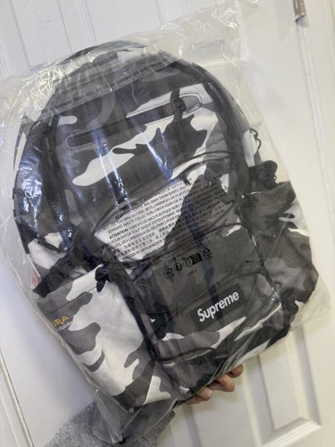 Sac à dos Supreme SS25 Snow Camo noir neuf !